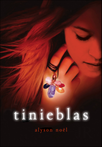 tinieblas_cubierta_jr_alyson_noel_montena_ellas